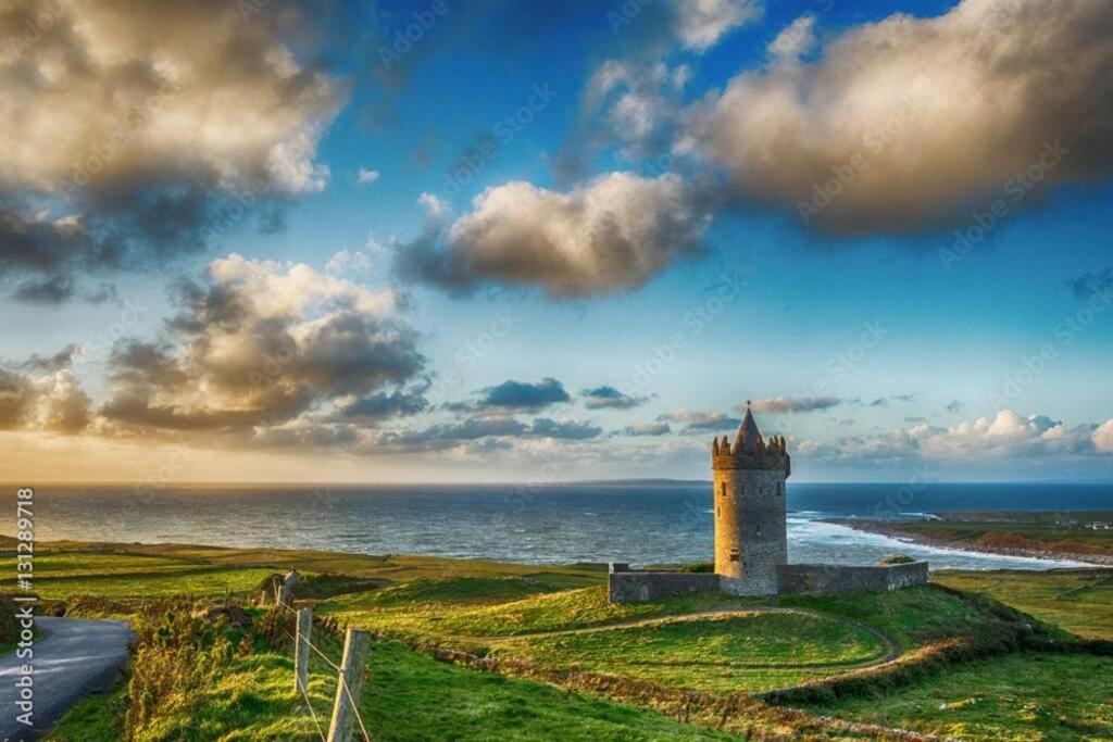 Elegant Lahinch/ Liscannor Cottage 3B 3Br المظهر الخارجي الصورة